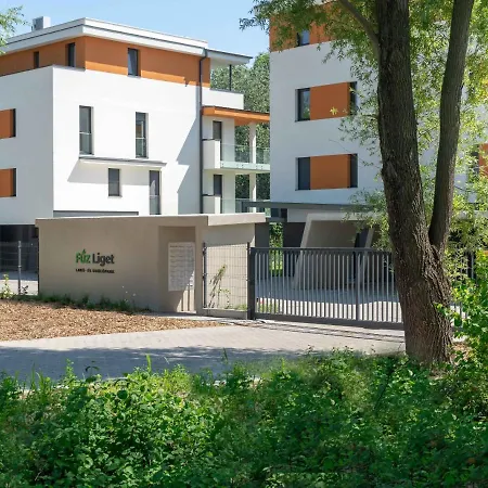 Fűzliget Mangó Garden * Balatonfůzfő